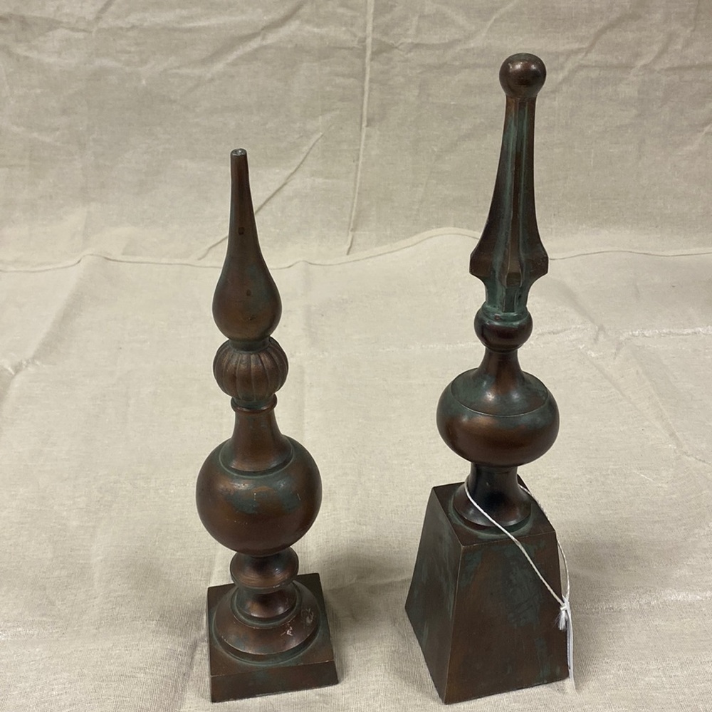 Northern Living at Home statues